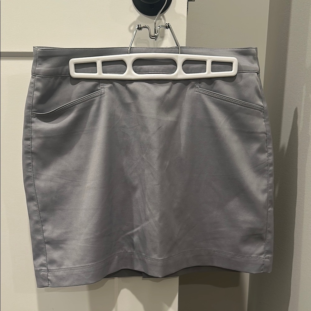 PGA Tour Gray Golf Skirt size 2